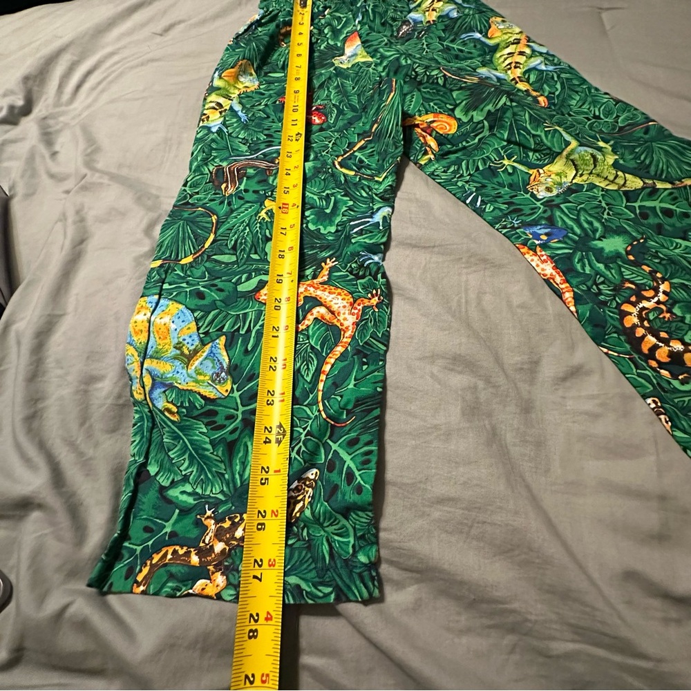 Kids Large Green Tropical Lizard Gecko Print Cotton Lounge Pants Made in USA - Picture 2 of 7